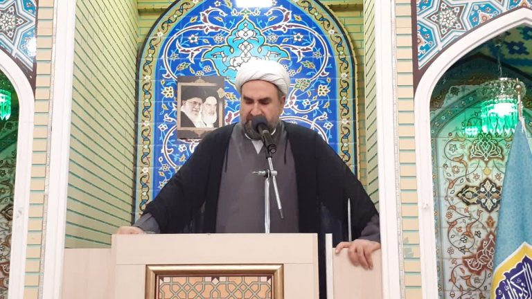 برگزاری نماز جمعه شهرستان سنقروکلیایی به امامت حجت الاسلام والمسلمین اکبری