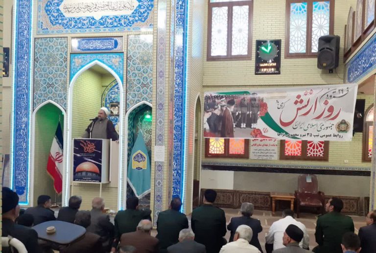 ما با هرکسی با منطق خودش بلکه بر اساس عدالت و دستور دین برخورد میکنیم