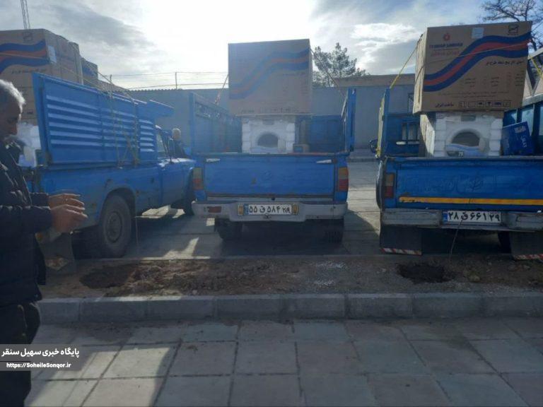 اهدای ۷ سری جهیزیه به زوجهای جوان و ۱۵ دستگاه کولر به مددجویان سنقروکلیایی