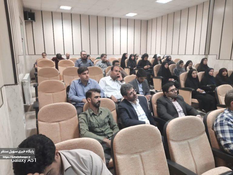 کارگاه آموزشی سواد رسانهای در سنقروکلیایی برگزار شد