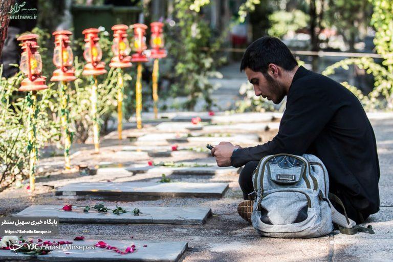 دشمنان درصدد کمرنگ کردن یاد شهدا هستند