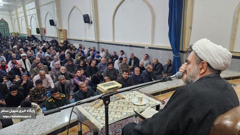 تجمع مردم شهرستان سنقروکلیایی در پی محکومیت جنایات رژیم اسرائیل