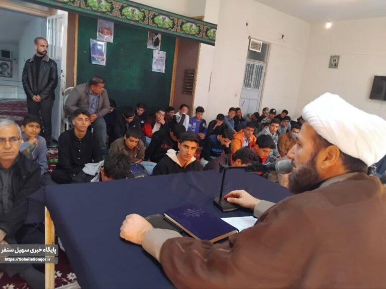 برگزاری مراسم عزاداری شهادت حضرت فاطمه زهرا (س) در خوابگاه هنرستان کشاورزی سنقر و کلیایی