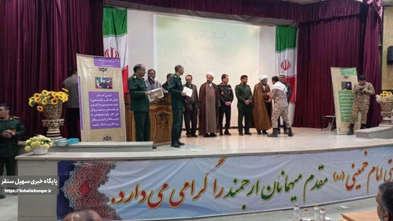 بسیج منبع اقتدار جهانی انقلاب است