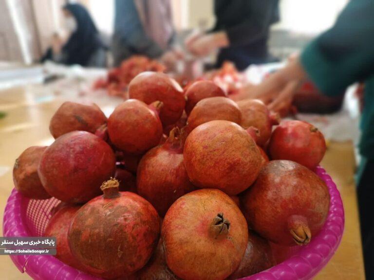برگزاری جشن یلدا در روستای کلاه زمان شهرستان سنقروکلیایی