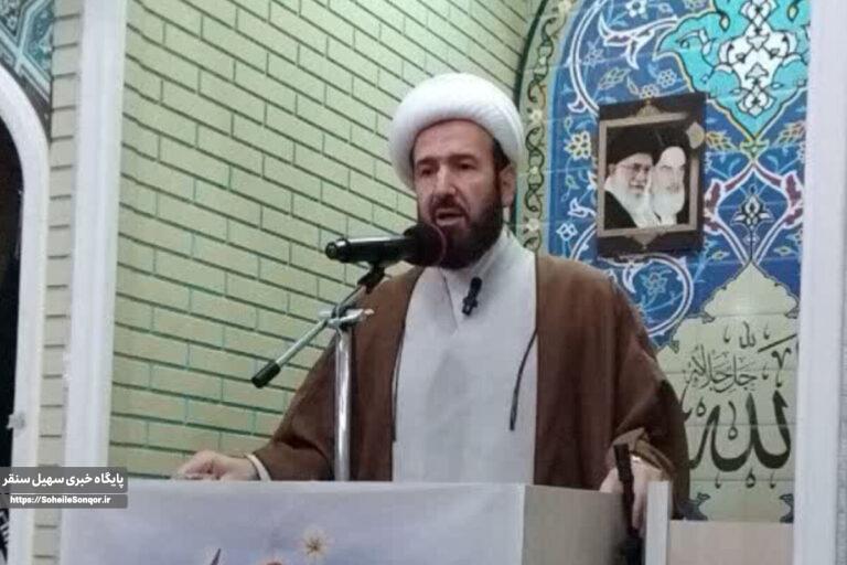 وحدت و بصیرت راه پیروزی در برابر نقشههای دشمن است