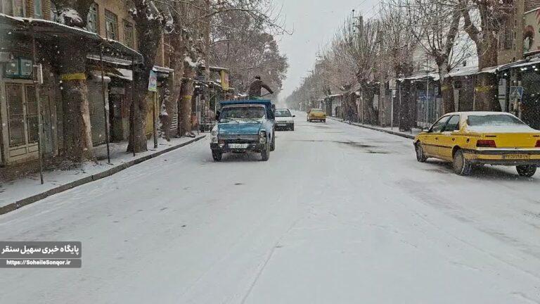 آمادگی کامل شهرداری برای برفروبی و نمکپاشی معابر
