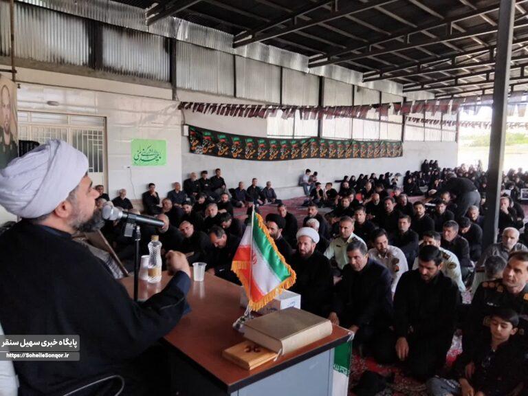 برگزاری اولین سالگرد شهید والامقام مرتضی حاجیان در روستای سهنله