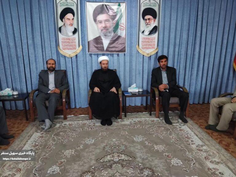 دیدار هیأت شورای نگهبان با امام جمعه شهرستان سنقروکلیایی