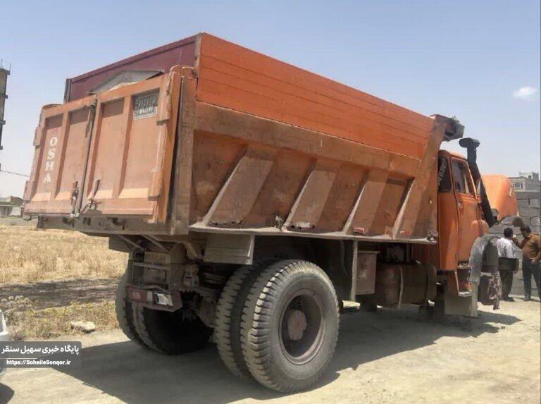 کشف کامیون سرقتی در سنقر
