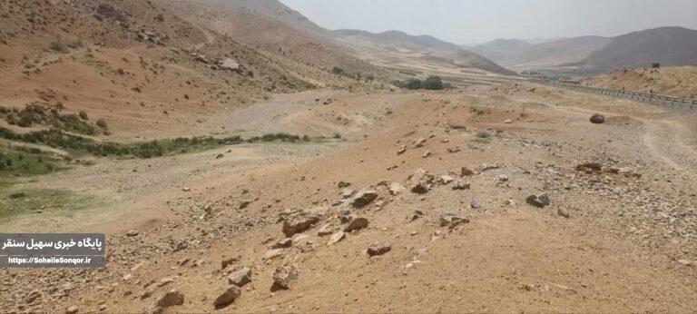 برخورد قانونی با کوچ غیرمجاز عشایر در روستای خسروآباد سنقروکلیایی